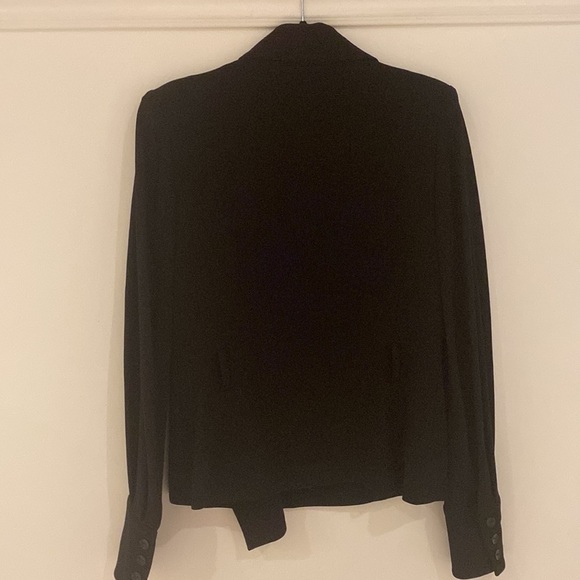 Holt Renfrew Collection buttoned down blazer with belt loops Size 8 - Picture 9 of 13